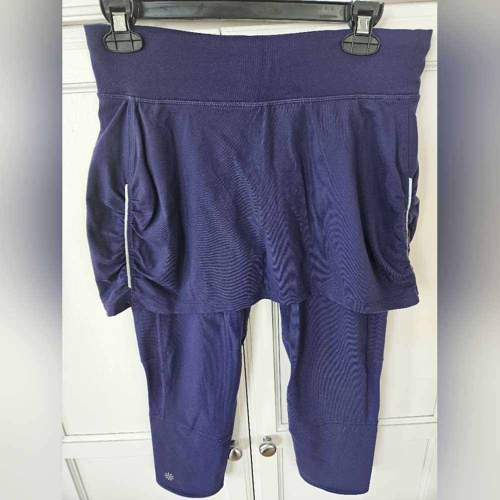 Athleta Womens 2 In 1 Skirt Capri Leggings